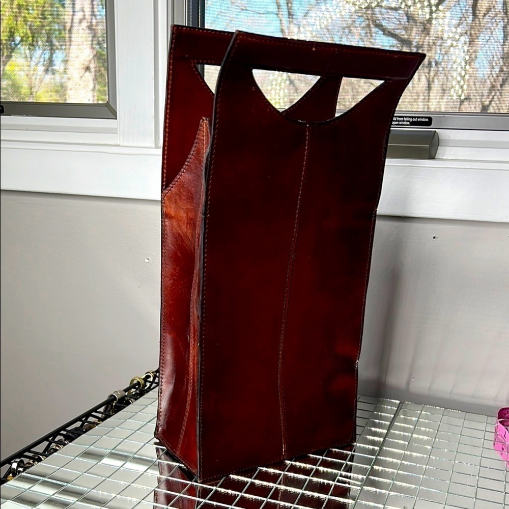 Tall Leather Wine Bag